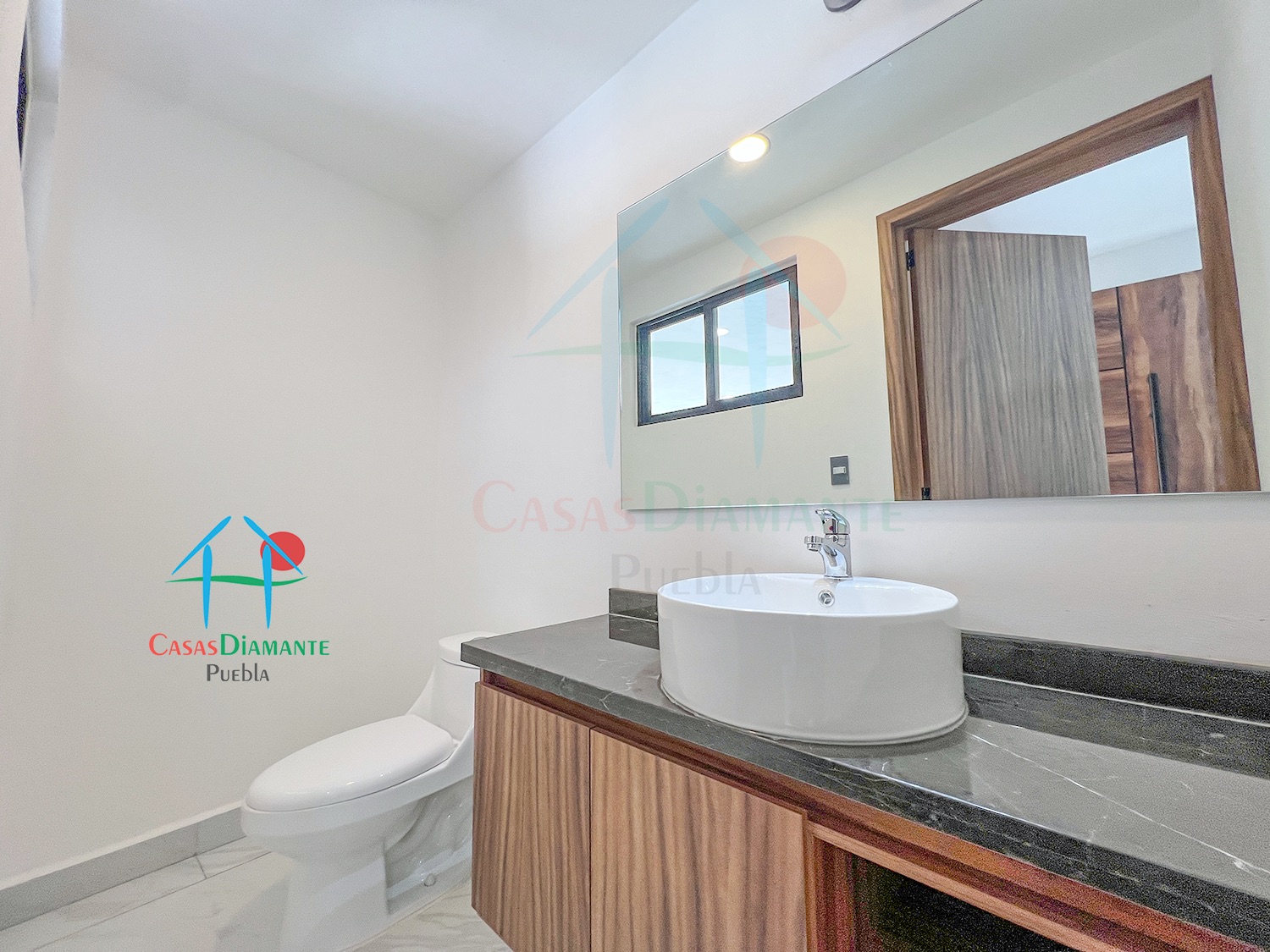 Parque Aguascalientes Casa Palma E - Baño visitas 1